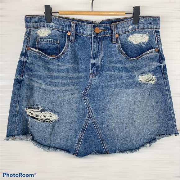 BLANK NYC Distressed Raw Hem Denim Jean Skirt 29 - Picture 2 of 11